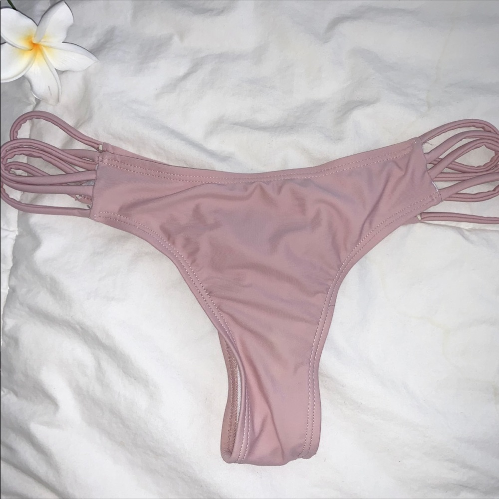 Pink Boutine LA Bikini Bottom *RARE* - Picture 2 of 4